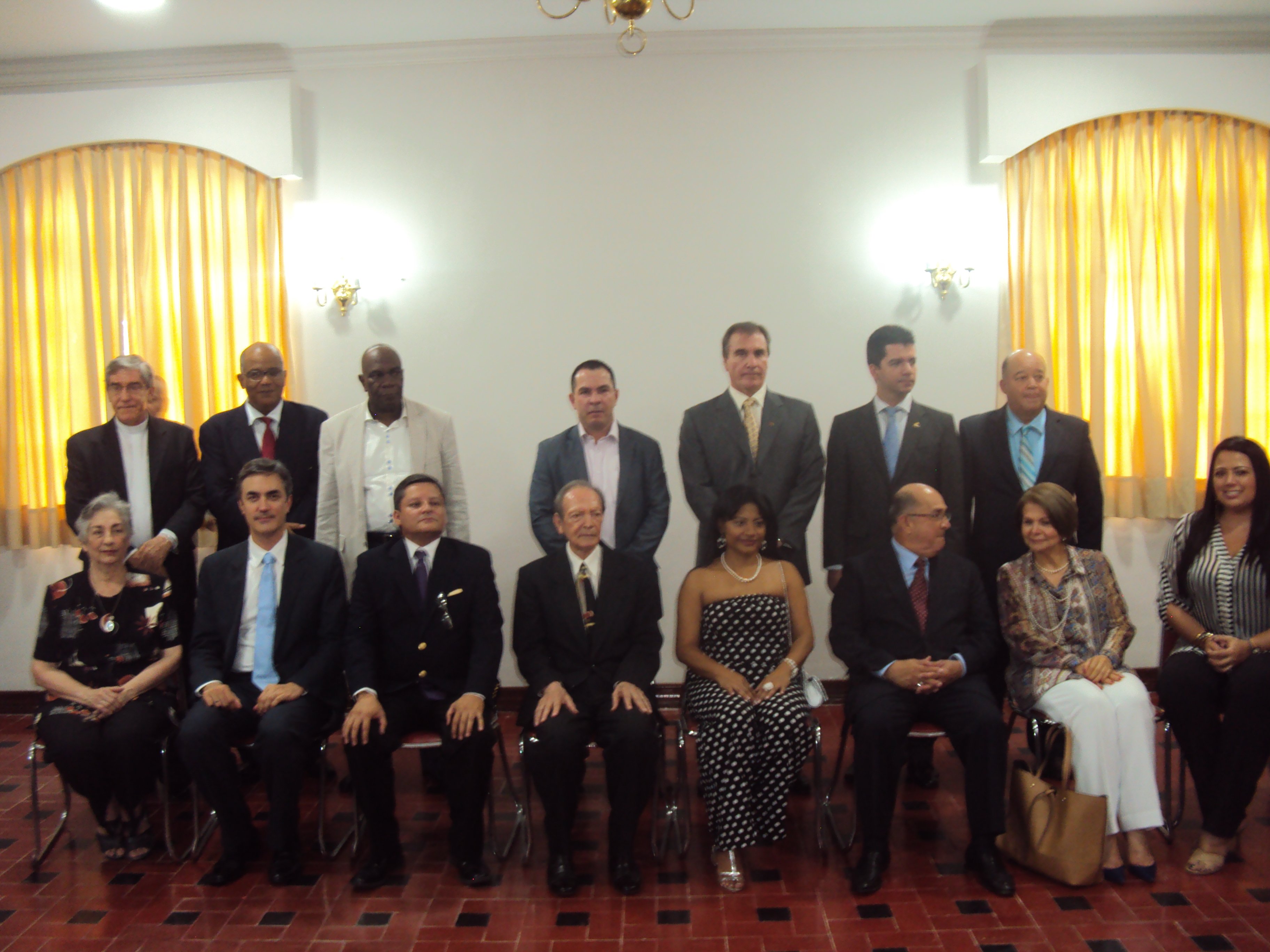 Revista Imagen De los Vallecaucanos Región Pacífico 18 años construyendo región